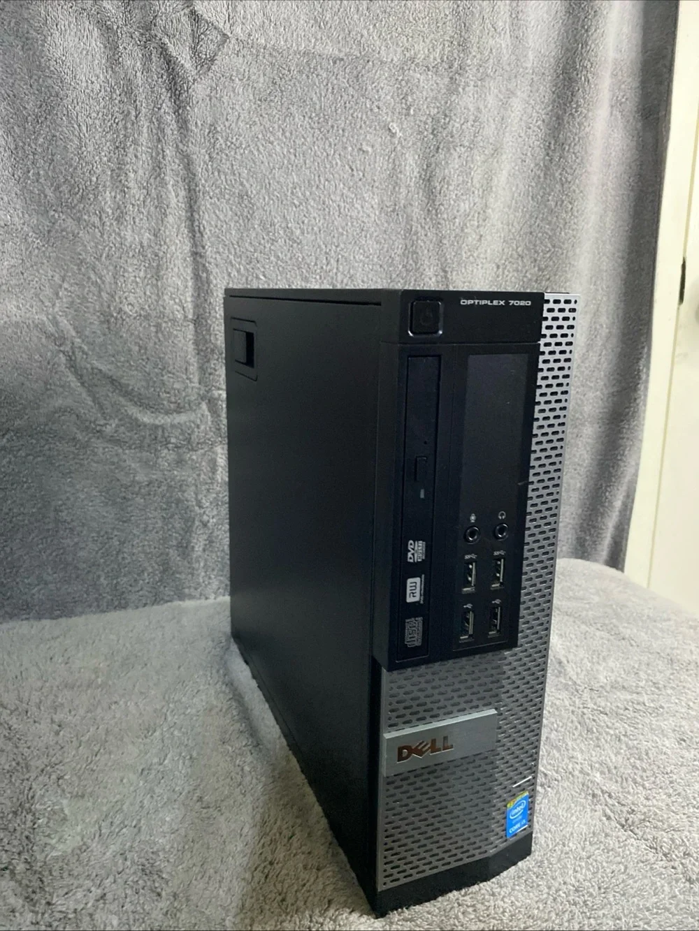 Dell Small Form Factor Desktop with Black Wired Keyboard - Black Window 10 pro